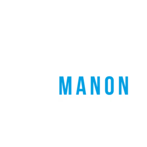 Logo de Manon Fitazur avec une silhouette blanche de danseuse en position d'arabesque, avec le texte MANON en bleu et FITAZUR en blanc.
